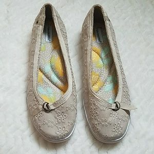 Grasshoppers Slip On/Flats
